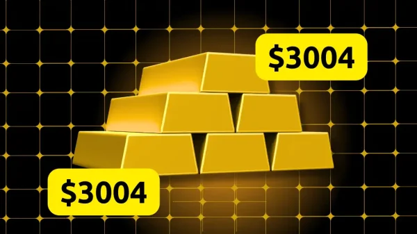 Gold Hits Record 3004 Can Bitcoin Follow Suit or Will It Continue to Struggle.webp.webp