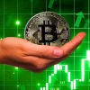 Is Bitcoin Overheated What the 8020 Rule Reveals About BTC Price Stability.webp.webp