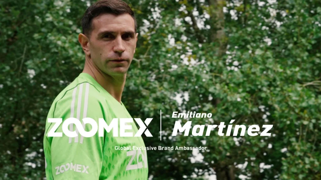 zoomex emiliano martinez.webp.webp